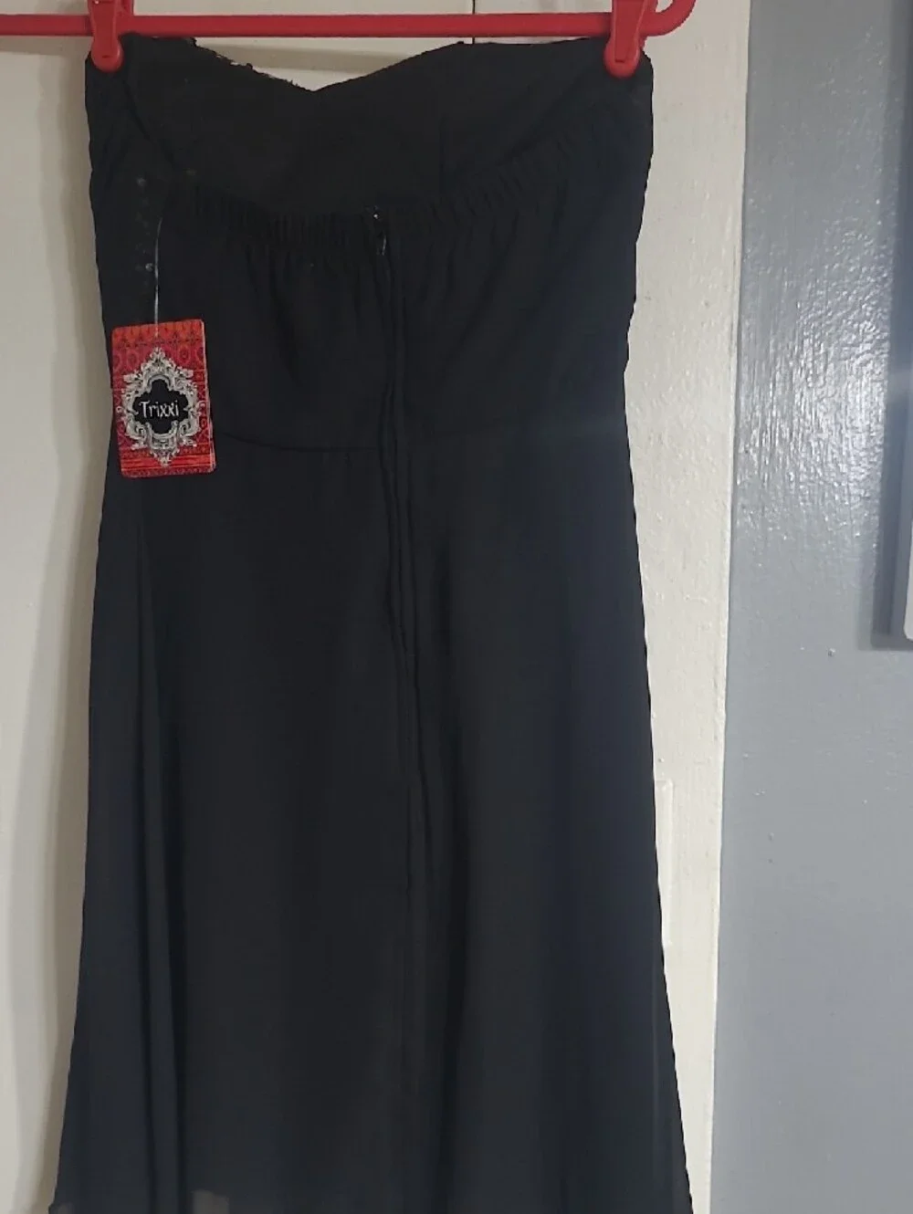 Trixxi Black Strapless Sequin Cocktail Dress, Size 3 - Picture 4 of 10